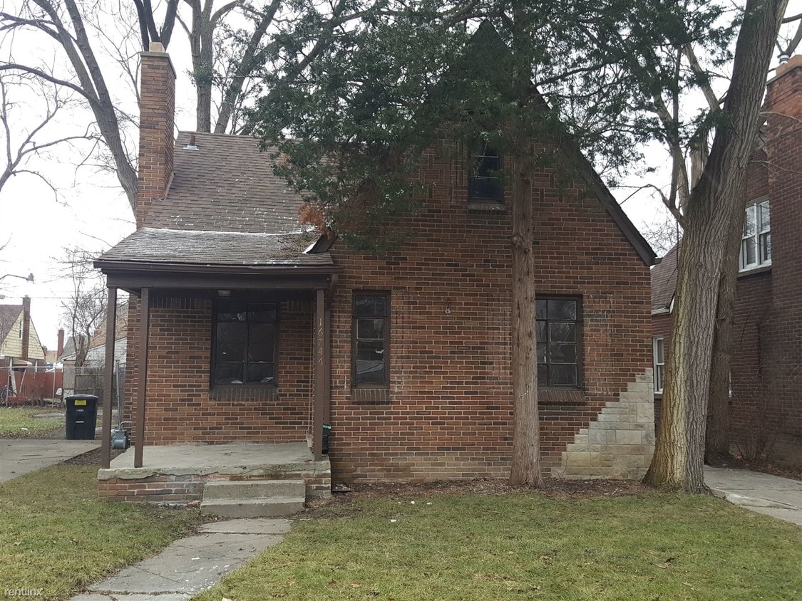 Primary Photo - 16746 Gilchrist St