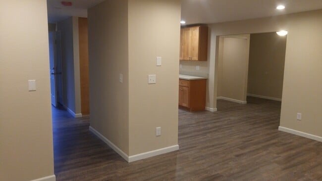 Building Photo - 4722 69th St Ct NW