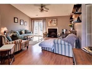 Building Photo - 140 Winterset Pass