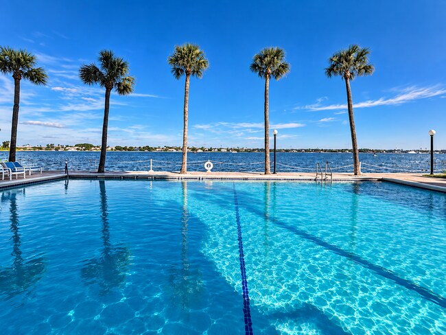 Foto del edificio - 2600 N Flagler Dr