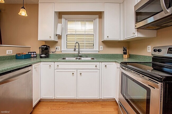 Foto del edificio - 3 br, 2 bath House - 614 Dandridge Drive