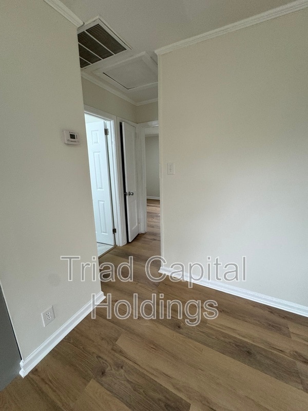 Building Photo - 2624 Ludwig St