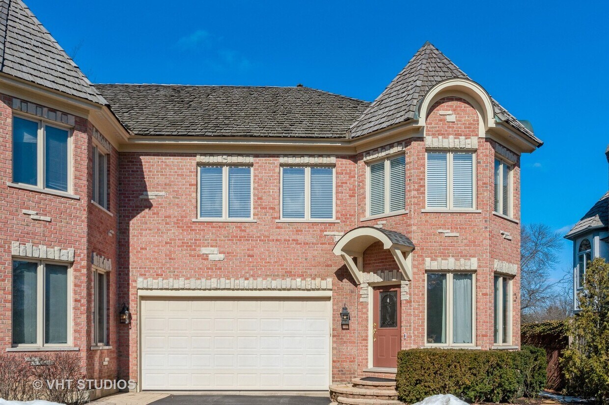 1034 Mar Ln Dr, Lake Forest, IL 60045 Townhome Rentals in Lake Forest