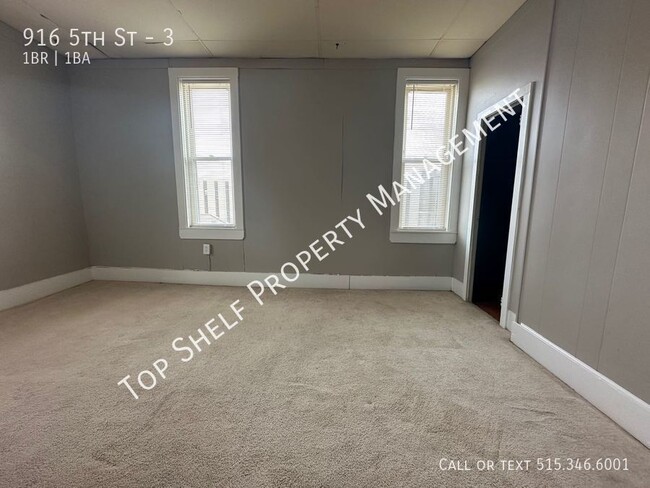 Building Photo - 916 5th St