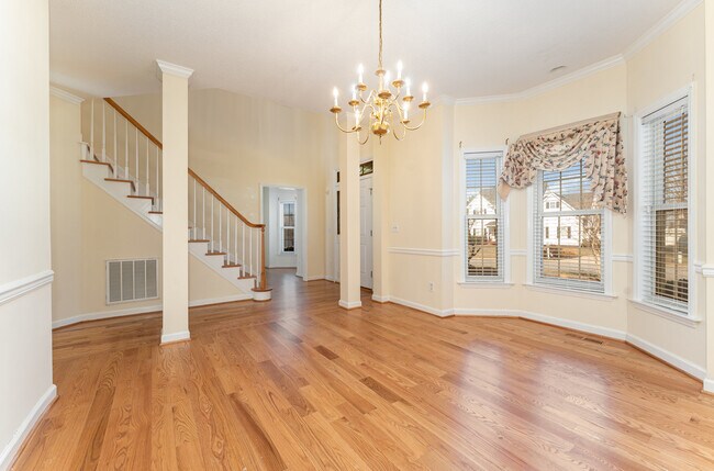 Foto del edificio - 4332 Southern Oak Dr