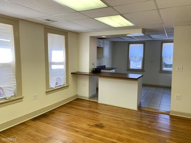Building Photo - 6221 St Clair Ave