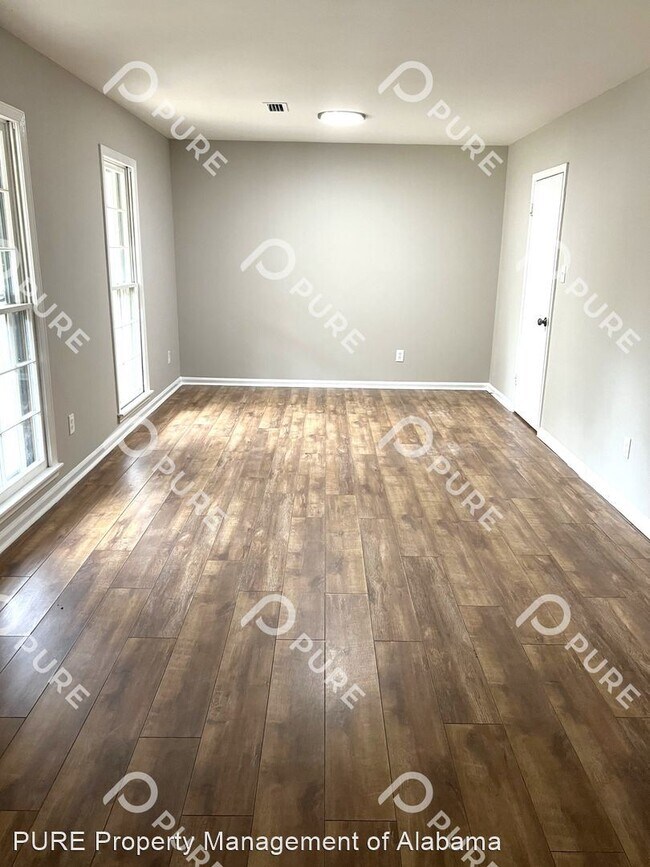 Building Photo - 3 br, 2 bath House - 846 Leicester Drive