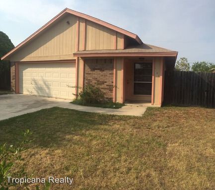 Building Photo - 2103 Creekwood Dr