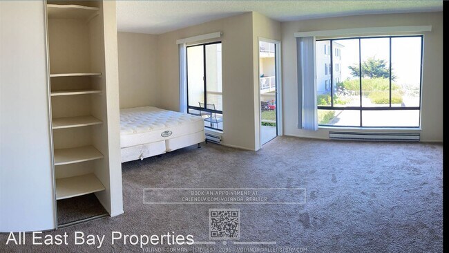 Building Photo - Studio, 1 bath House - 4 Captain Drive #309