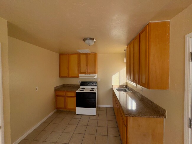Cute 2 Bedroom - Cute 2 Bedroom House