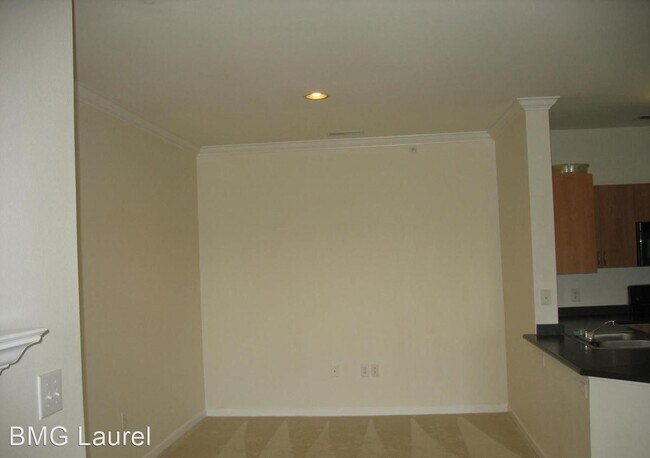 Building Photo - 2 br, 1 bath House - 19619 Galway Bay Circ...