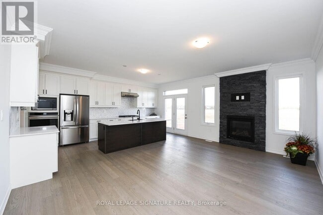 Building Photo - 1579 Severn Dr