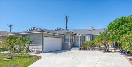 Building Photo - 1817 E Morava Ave