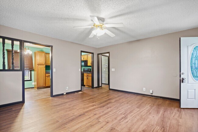 Photo - 8141 Bonnafair Dr House