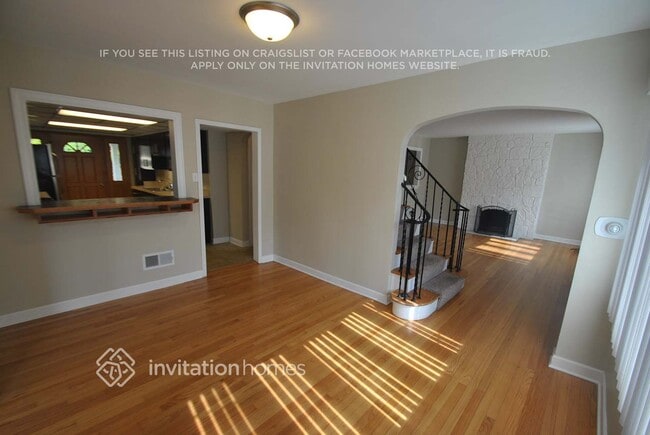 Foto del edificio - 2704 Granville Ave