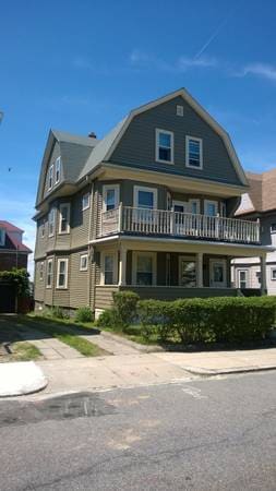 3rd Floor unit - 59 St Andrew Rd