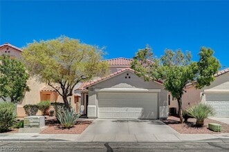 Building Photo - 11092 Verismo St