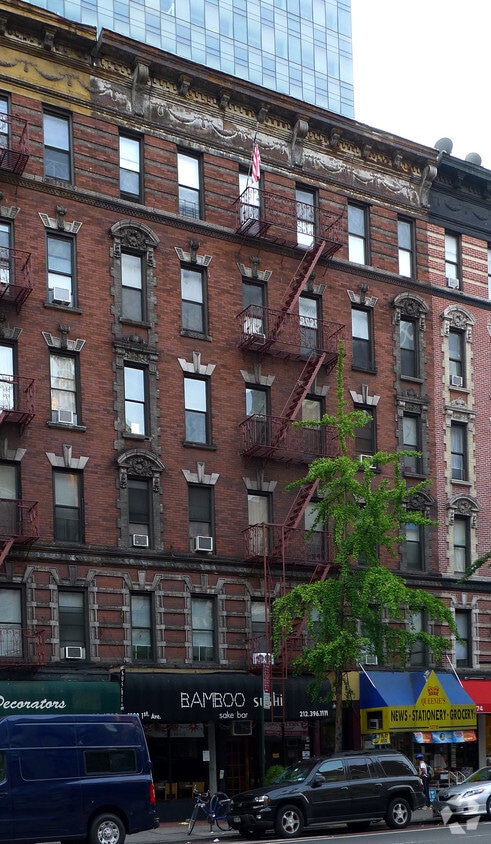 Primary Photo - 1278 First Avenue