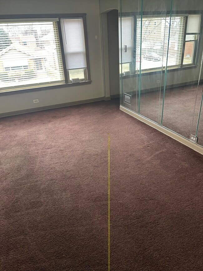 Foto del edificio - 8855 S Dorchester Ave