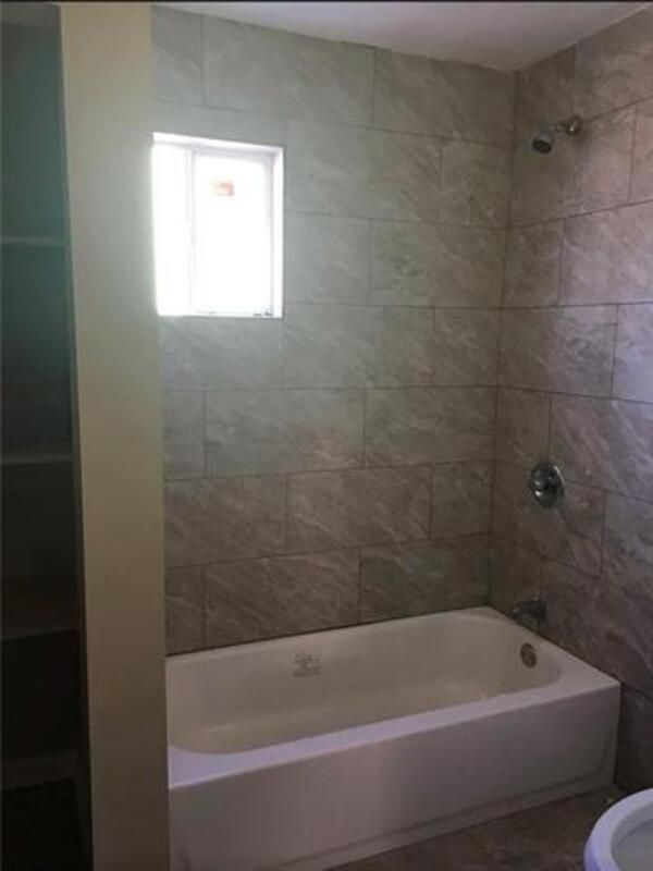 Foto del edificio - 4211 Downman Rd
