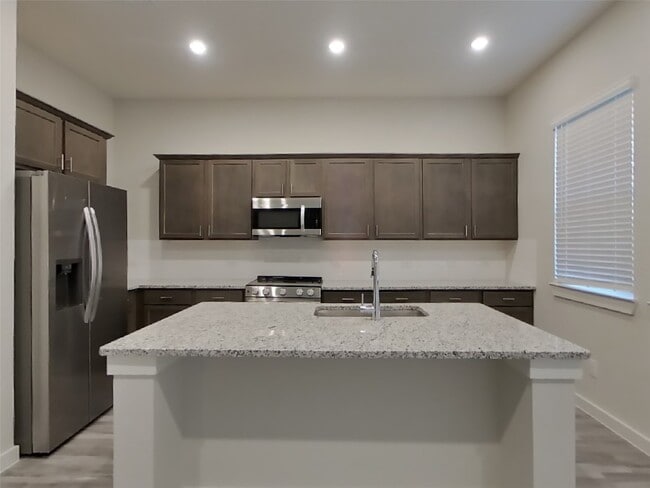 Building Photo - 22706 Terrazzo Dr