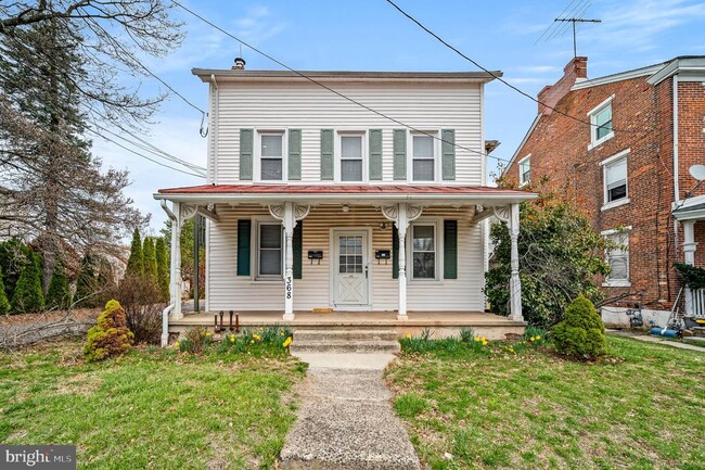 Building Photo - 368 W Ridge Pike