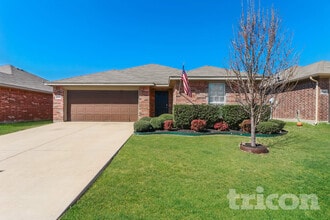 Building Photo - 12220 Hunters Crossing Ln