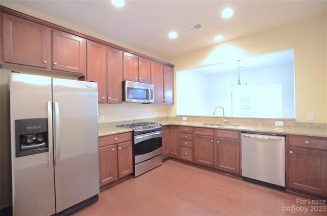 Foto del edificio - 16835 Dunaverty Pl
