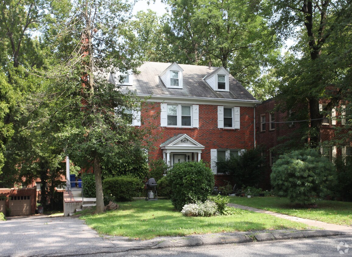 Primary Photo - 8417 Flower Ave