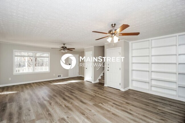 Foto del edificio - 3 Bedroom Pet-Friendly Home in WOODSTOCK, ...