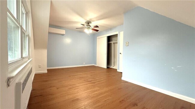 Foto del edificio - 28-16-28210 210th Pl