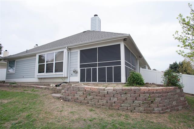 Foto del edificio - 2406 Hillside Dr