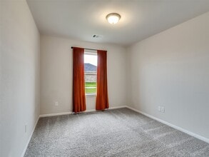 Building Photo - 8216 Tourmaline Wy