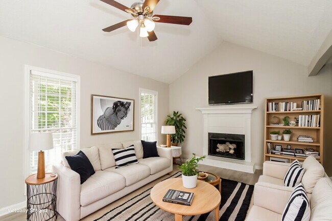 Foto del edificio - 3733 Winding Trail Ct