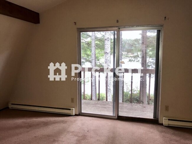 Building Photo - 2 Bed Waterfront Cabin on Lake Symington