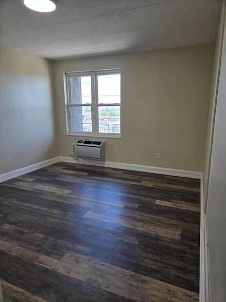 Photo - 685 Prospect Ave Apartment