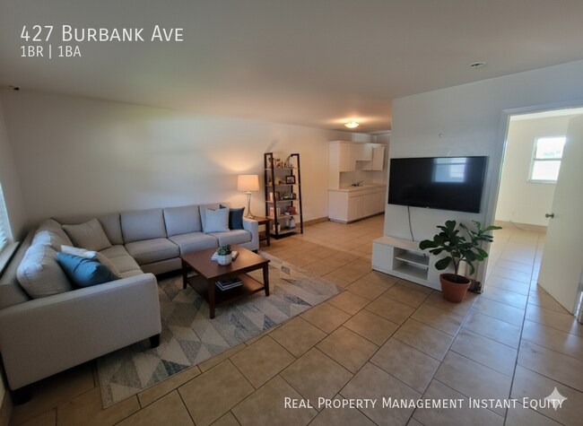 Foto del edificio - 427 Burbank Ave