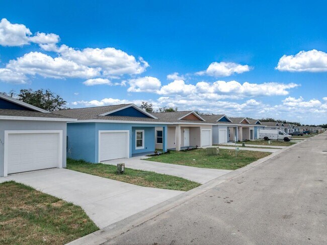 Foto del edificio - 1450 Las Villas Blvd
