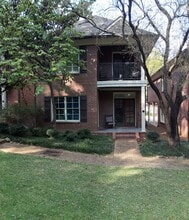Building Photo - 1524 E Jackson Ave
