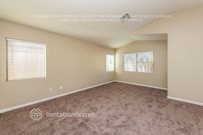 Foto del edificio - 6545 N Butterfly Sky St