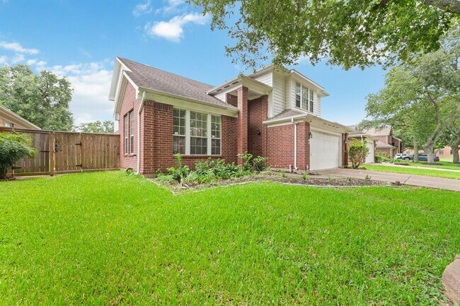 Building Photo - 2414 Blue Rose Dr