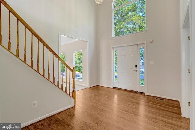 Foto del edificio - 8437 Summer Breeze Pl