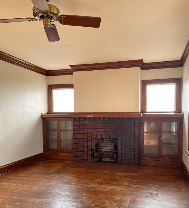 Building Photo - 5273 Pearl Rd