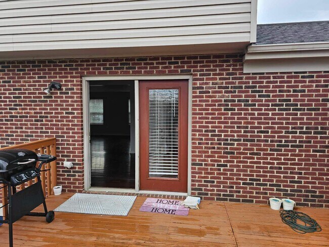 Foto del edificio - 10729 Kelsey Dr
