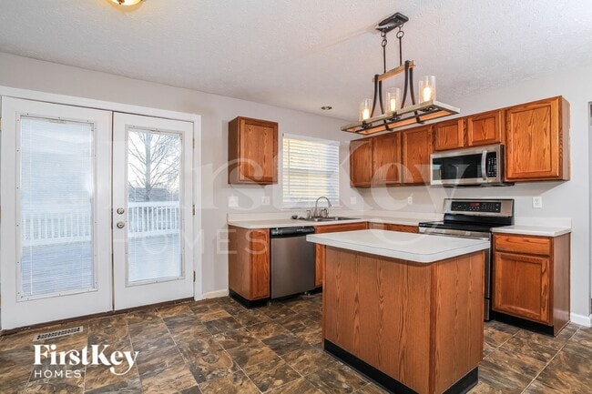 Building Photo - 513 Home Ave