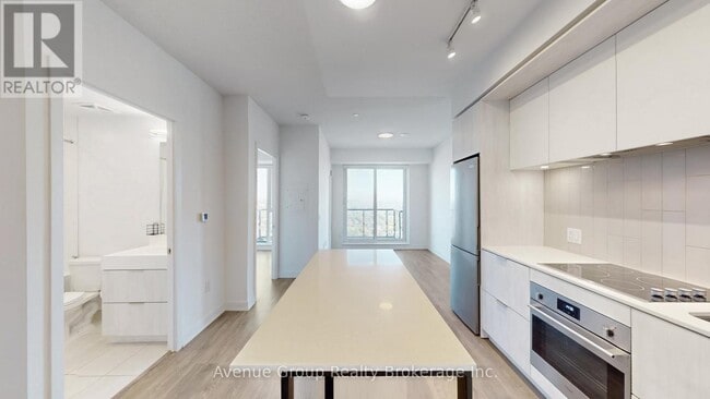 Photo du bâtiment - 130 River St