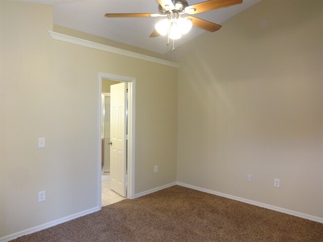 Foto del edificio - 4232 SW Earnest Street