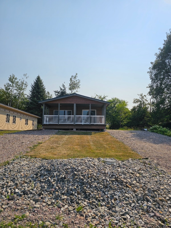 Building Photo - 606 13th Ave E