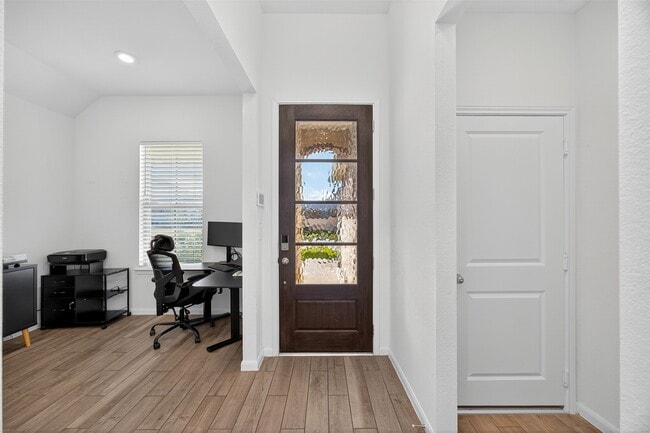 Foto del edificio - 18830 Shadowfax Trl