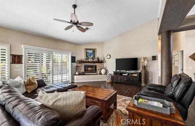 Building Photo - 44605 Pala Cir